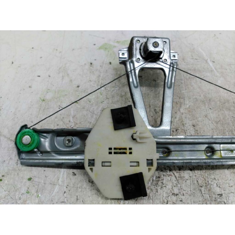 Recambio de elevalunas trasero derecho para renault clio ii fase ii (b/cb0) authentique referencia OEM IAM 7700434304 - Verde 5
