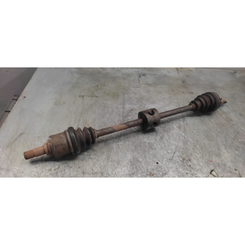 Recambio de transmision delantera derecha para ford fiesta berl./courier 1.4 cat (pt-e) referencia OEM IAM  24.7MM MANGUETA 25.4 2