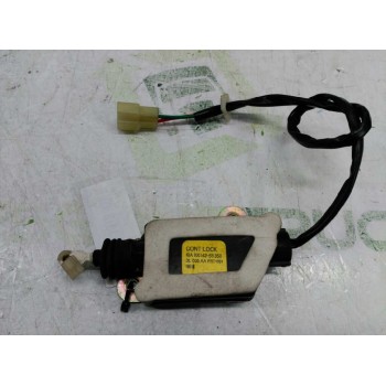 Recambio de motor cierre centralizado delantero derecho para kia pride glxi familiar referencia OEM IAM   