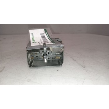 Recambio de interruptor para volvo fm 12 2002 referencia OEM IAM 20569983  