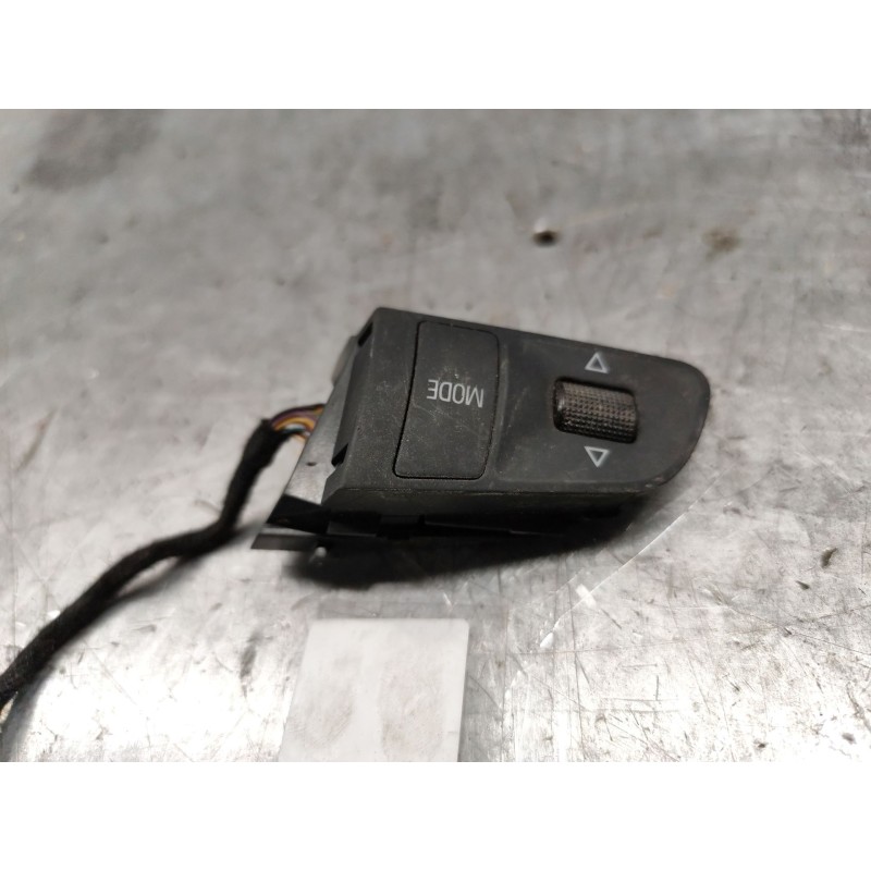 Recambio de mando volante para audi a4 berlina (8e) 1.9 tdi referencia OEM IAM 4F0951527L - Gris 3