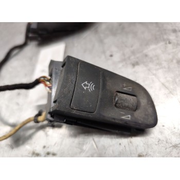 Recambio de mando volante para audi a4 berlina (8e) 1.9 tdi referencia OEM IAM 4F0951527L  