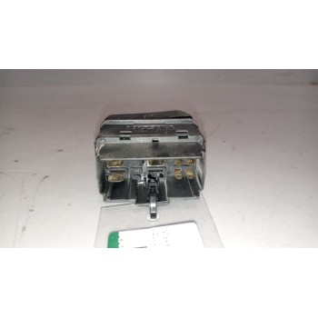 Recambio de interruptor para volvo fm 12 2002 referencia OEM IAM 20569990  