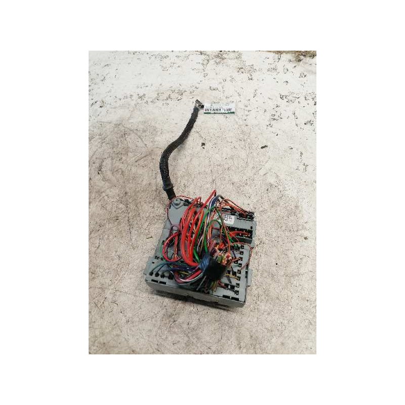 Recambio de caja reles / fusibles para ford ka (ccu) titanium referencia OEM IAM 51781452B 2