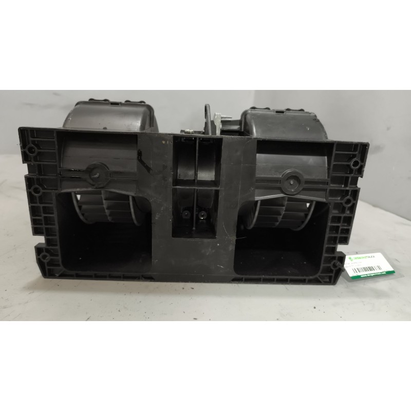 Recambio de motor calefaccion para volvo fh 12 2002  12.1 diesel (d12d460) referencia OEM IAM 20443822 - Blanco 3