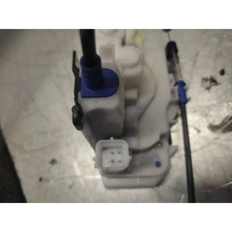Recambio de cerradura puerta delantera derecha para fiat fiorino furgoneta/monovolumen (225_) 1.4 (225bxa1a, 225bxf1a) referenci - Blanco 2