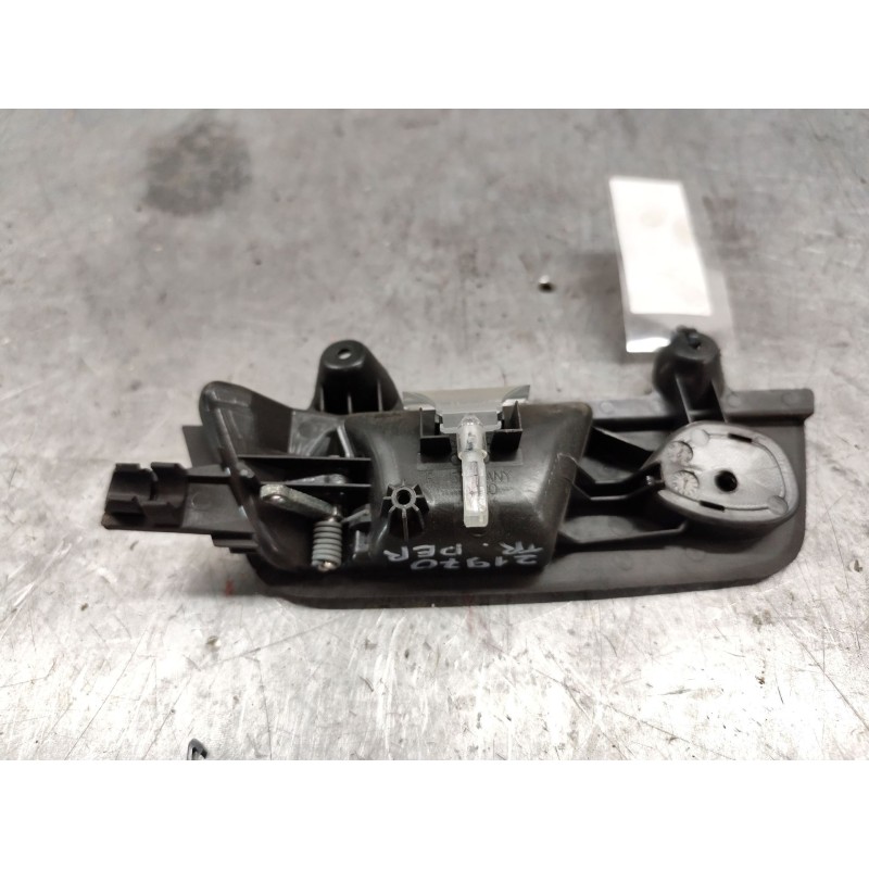 Recambio de maneta interior trasera derecha para audi a4 berlina (8e) 1.9 tdi referencia OEM IAM - Gris 2