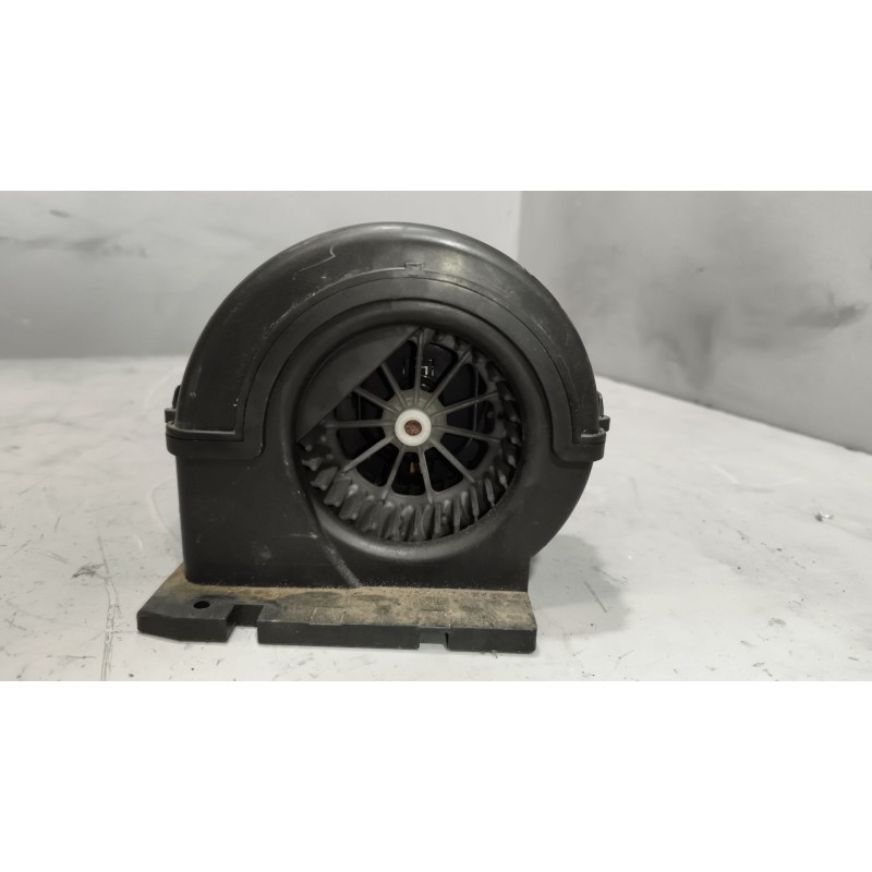 Recambio de motor calefaccion para volvo fh 12 2002  12.1 diesel (d12d460) referencia OEM IAM 20443822 - Blanco 7