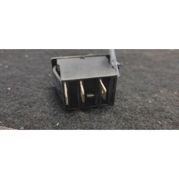 Recambio de boton recirculacion del aire para seat panda 0.9 referencia OEM IAM   