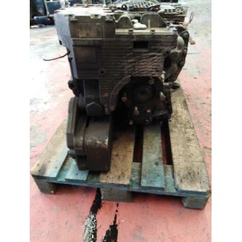 Recambio de despiece caja cambios para renault premium route 2006 fas 4x2 larga distancia referencia OEM IAM AT2412D  