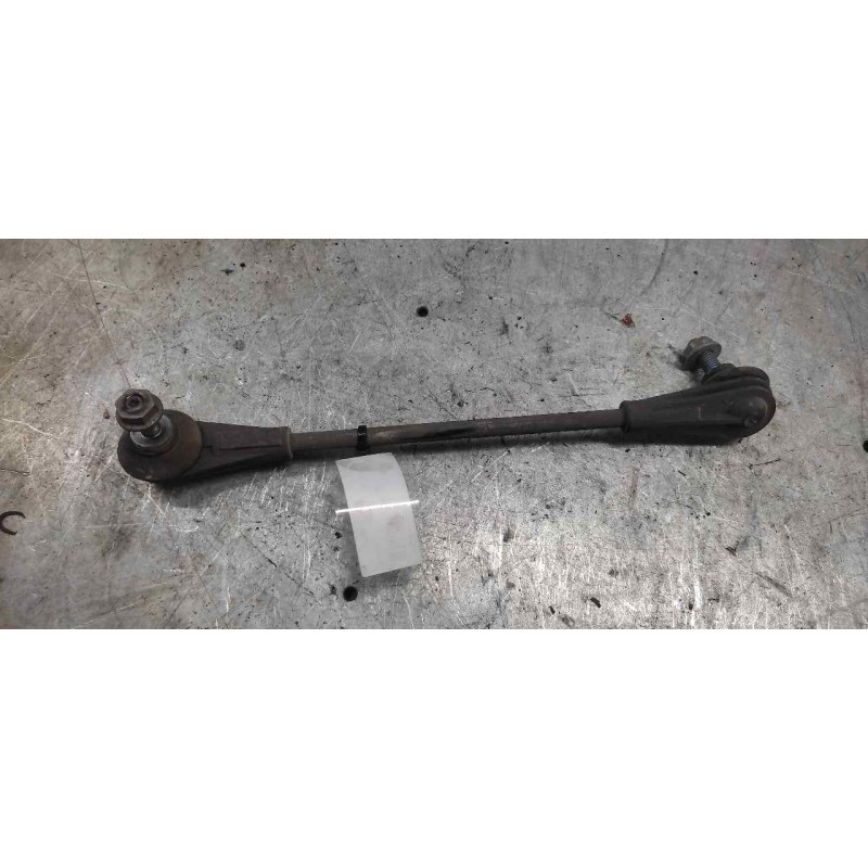 Recambio de bieleta barra estabilizadora delantera para bmw serie 1 lim. (f20) 118d referencia OEM IAM 2