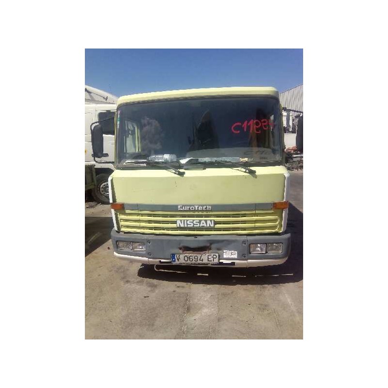NISSAN TRUCKS L35.08