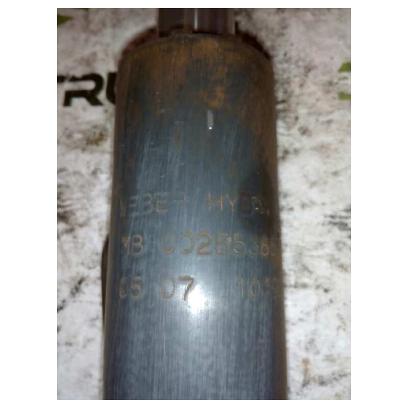 Recambio de brazo elevacion cabina para mercedes-benz axor 2-ejes 18 ton 2004  1843 4x2 om 457 la l (largo) referencia OEM IAM 0 2