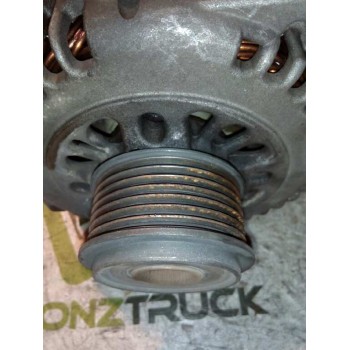 Recambio de alternador para renault trucks mascott 160 dxi referencia OEM IAM 23100DB000 LR1130702B 12V/135A/HITACHI