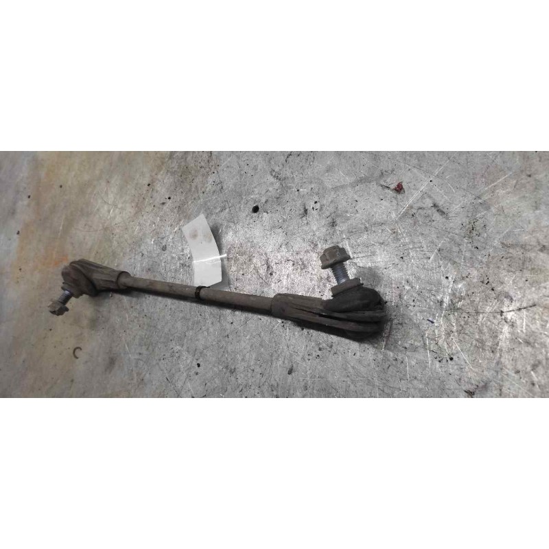 Recambio de bieleta barra estabilizadora delantera para bmw serie 1 lim. (f20) 118d referencia OEM IAM 2
