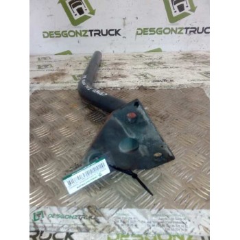 SOPORTE GUARDABARROS TRASERO IZQUIERDA PARTE DELANTERA 