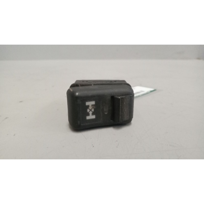 Recambio de interruptor para volvo fm 12 2002 referencia OEM IAM 1077938  