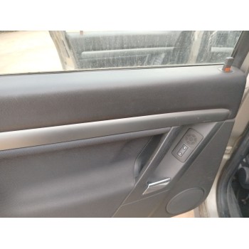 opel vectra c berlina del año 2002