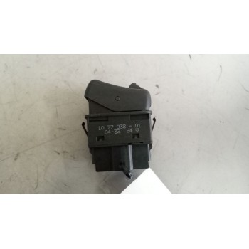 Recambio de interruptor para volvo fm 12 2002 referencia OEM IAM 1077938  