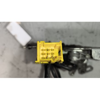 Recambio de cerradura puerta delantera izquierda para volvo fh 12 2002  12.1 diesel (d12d460) referencia OEM IAM 20425118  