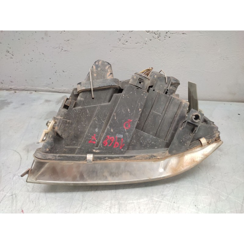 Recambio de faro derecho para audi a6 berlina (4b2) 2.4 (121kw) referencia OEM IAM - Azul 2