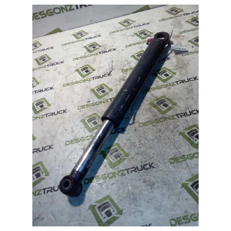 Recambio de brazo elevacion cabina para scania serie 4 (p/r 124 l) fsa 360 (4x2) e2 corto cr 13 / 14 b referencia OEM IAM 135488 - Blanco