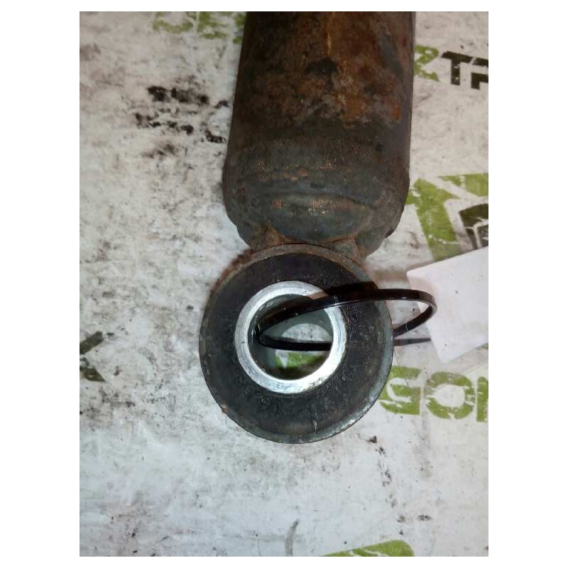 Recambio de amortiguador trasero para renault premium distribution fas 4x2 cabina larga referencia OEM IAM 5010383698A - Blanco 3