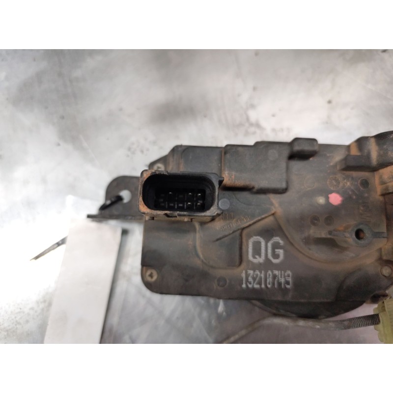 Recambio de cerradura puerta delantera derecha para opel astra gtc 1.9 cdti referencia OEM IAM 13210749 - Gris 2