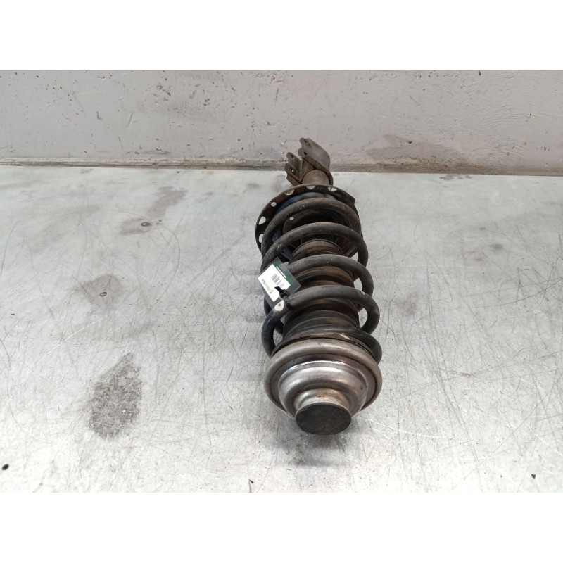 Recambio de amortiguador delantero derecho para opel zafira b cosmo referencia OEM IAM 22214013  