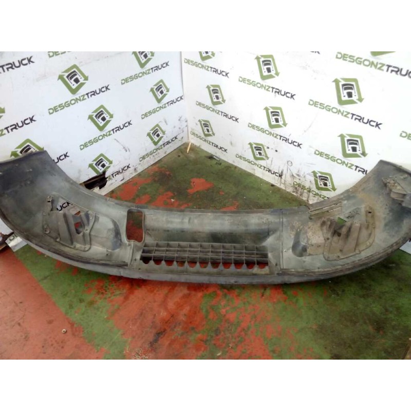 Recambio de paragolpes delantero para iveco daily caja cerrada (1999 =>) 35 - c 13 caja cerrada referencia OEM IAM - Blanco 2