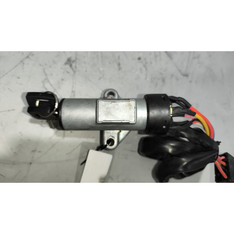 Recambio de conmutador de arranque para man 10.225 focl referencia OEM IAM 85464336002 MARCA DT:777452405 - Blanco 4