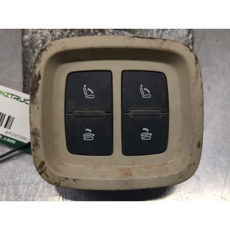 Recambio de botonera para audi q7 (4mb, 4mg, 4mq) 3.0 tdi quattro referencia OEM IAM 4M0959861B  