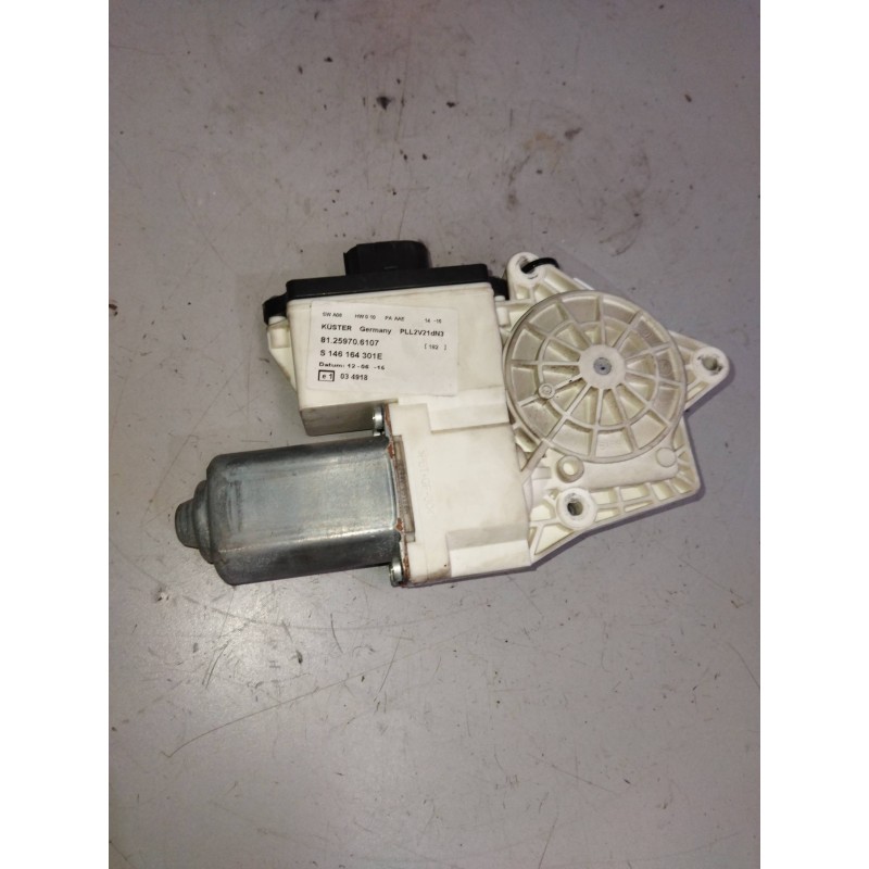 Recambio de motor elevalunas delantero izquierdo para man tgx 18.xxx fg / 4x2 bl xl referencia OEM IAM 81259706107  