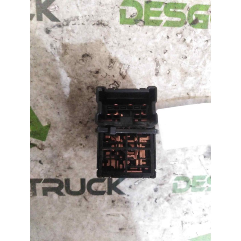 Recambio de mando retrovisor para nissan trucks atleon 130.21 referencia OEM IAM 599329X401 - Amarillo 2