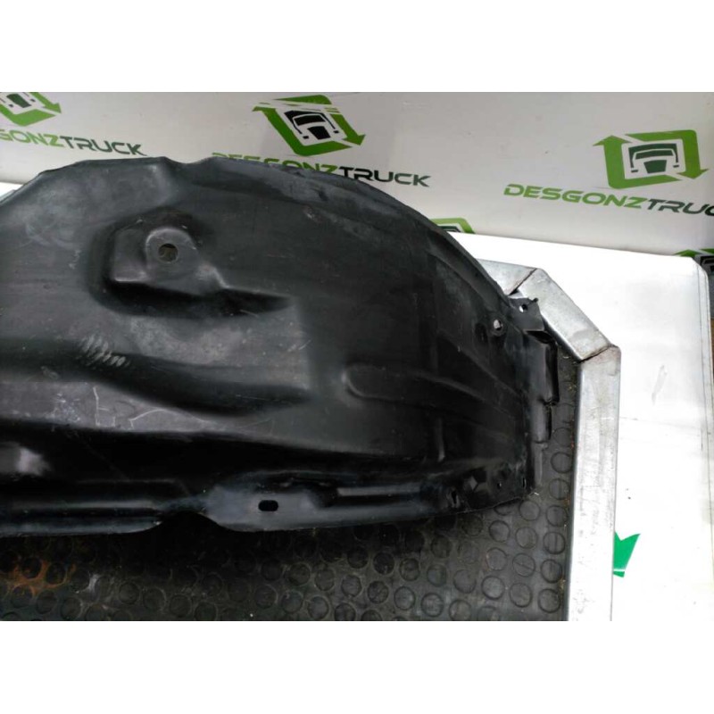 Recambio de paso rueda delantero izquierdo para toyota avensis berlina (t 22) 2.0 d4-d luna (5-ptas.) referencia OEM IAM 5387605 3