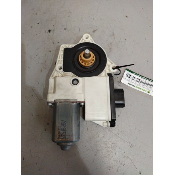 Recambio de motor elevalunas delantero izquierdo para man tgx 18.xxx fg / 4x2 bl xl referencia OEM IAM 81259706107  