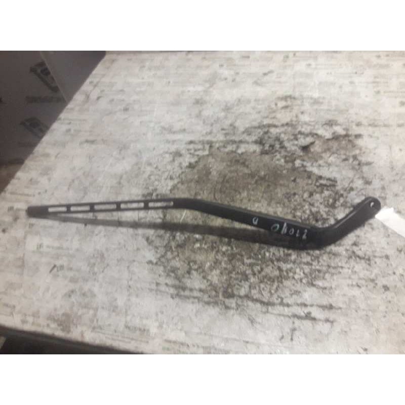 Recambio de brazo limpia delantero derecho para citroën c4 berlina lx referencia OEM IAM 9650103880  