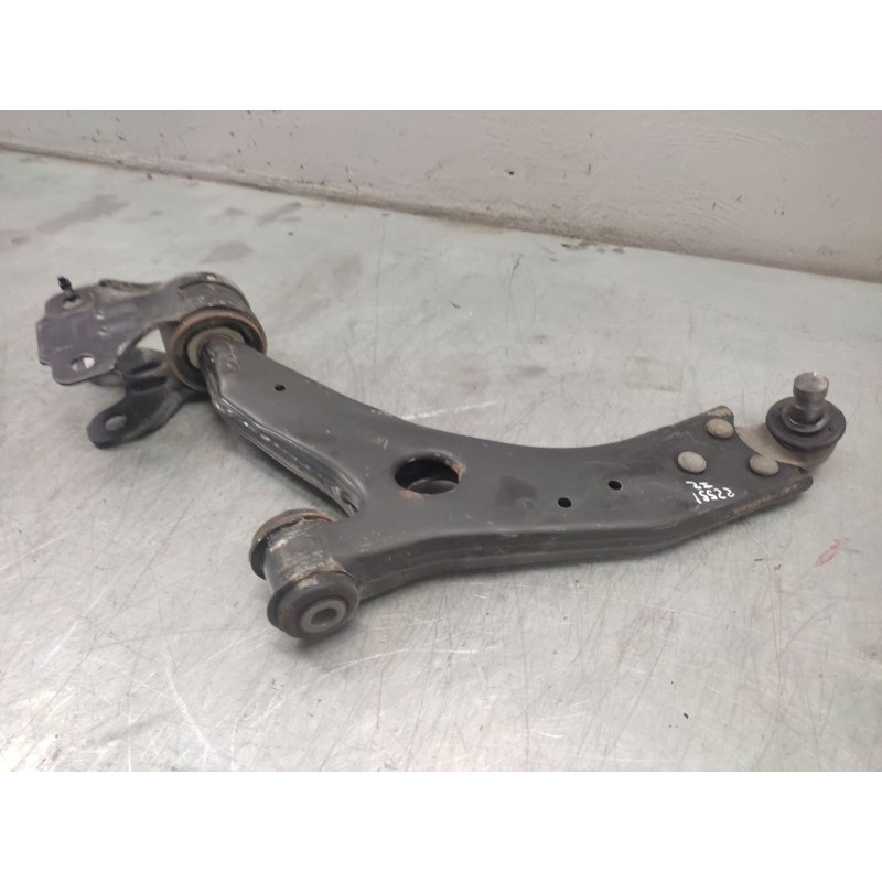 Recambio de brazo suspension inferior delantero izquierdo para ford focus lim. (cb8) titanium referencia OEM IAM - Blanco 3
