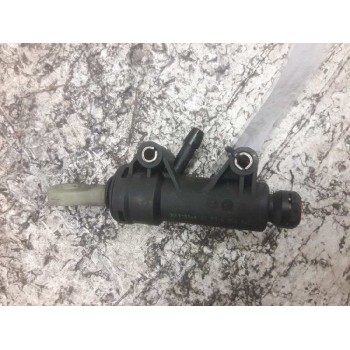 Recambio de bomba embrague para bmw serie 3 berlina (e46) 320d referencia OEM IAM 21526758822 69058989 014120444