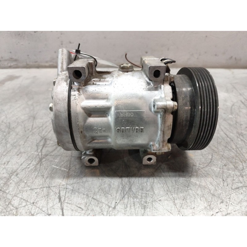 Recambio de compresor aire acondicionado para dacia logan ambiance referencia OEM IAM 1177A / 8200117767 3243407524 8200117767 3