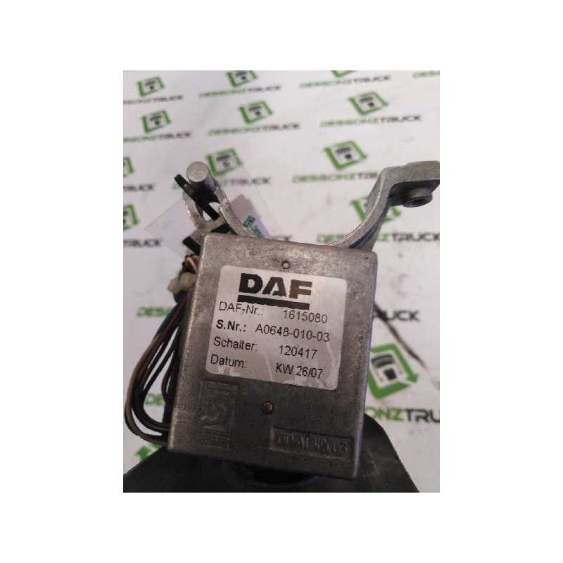 Recambio de mando intermitentes para daf serie xf105.460 fsa 4x2 super-space-cab referencia OEM IAM 1615080 - Blanco 2