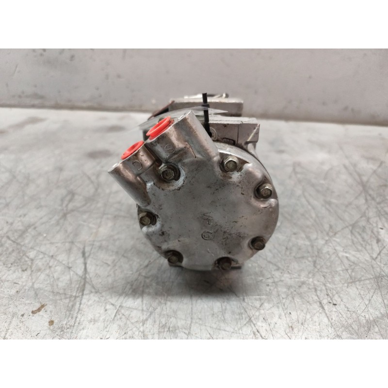 Recambio de compresor aire acondicionado para dacia logan ambiance referencia OEM IAM 1177A / 8200117767 3243407524 8200117767 4