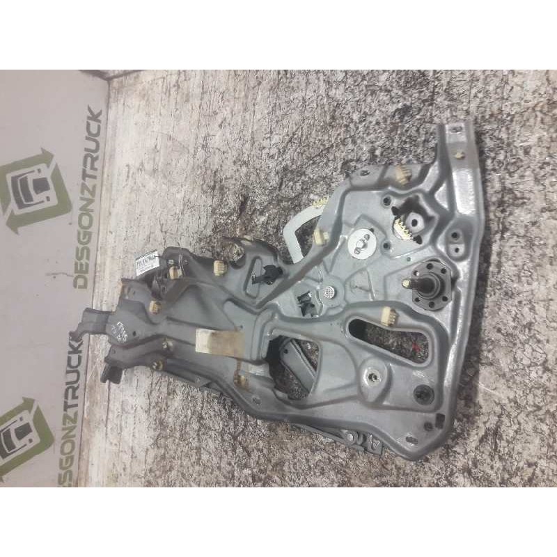 Recambio de elevalunas trasero derecho para renault laguna (b56) 2.0 d rn (b56f/g) referencia OEM IAM 7701672416 MANUAL - Gris 2