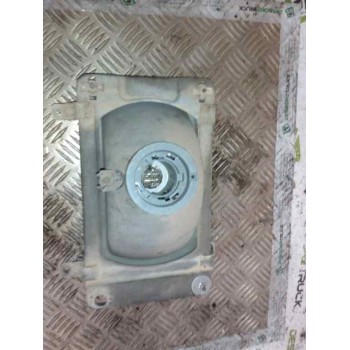 Recambio de faro izquierdo para pegaso trucks ekus 1215.8 referencia OEM IAM   