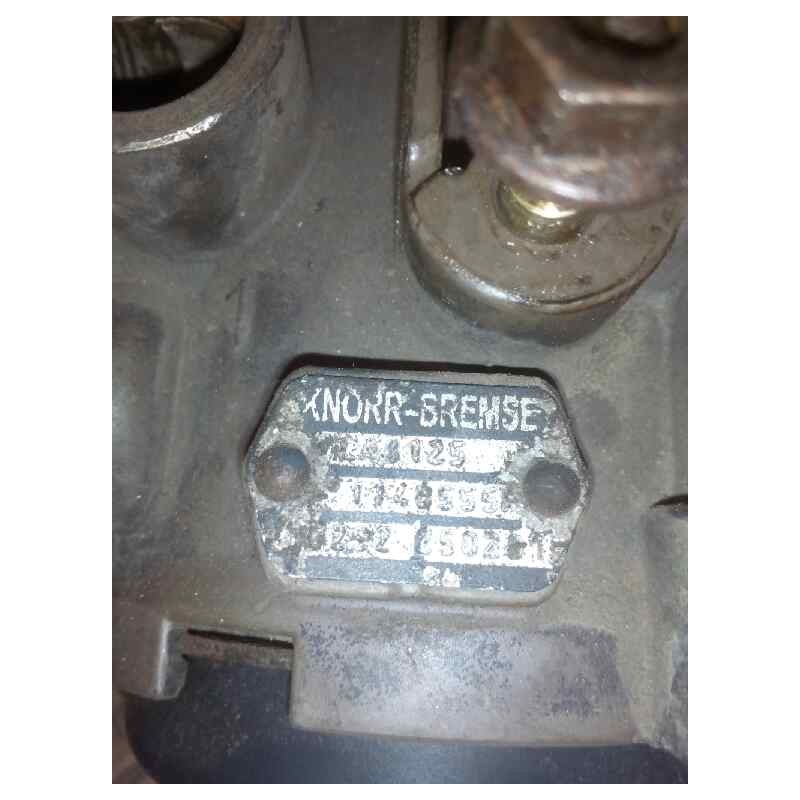 Recambio de valvula aire para iveco stralis (as) fsa t / fp lt 4x2 gran espacio referencia OEM IAM LA8125  VALVULA SECADORA 3