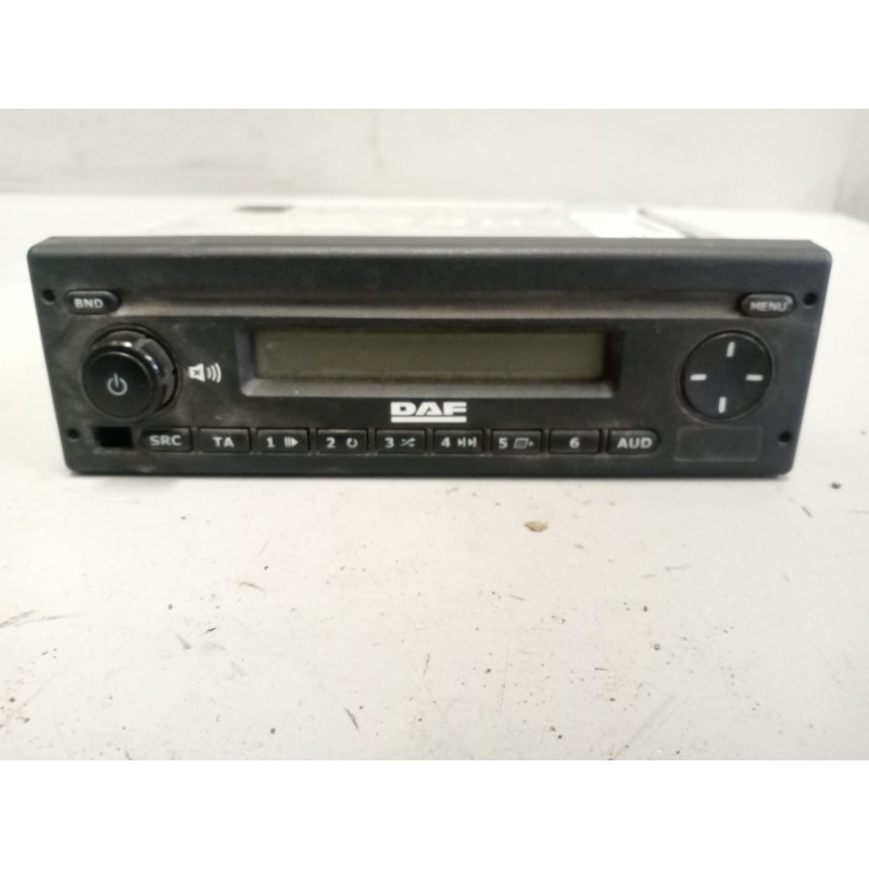 Recambio de sistema audio / radio cd para daf serie xf euro 6 12.9 diesel referencia OEM IAM 2278095  762002112