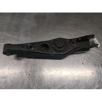 BRAZO SUSPENSION SUPERIOR TRASERO DERECHO 