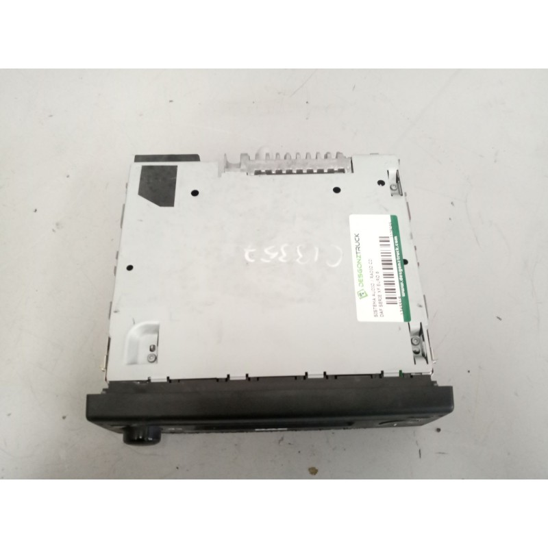 Recambio de sistema audio / radio cd para daf serie xf euro 6 12.9 diesel referencia OEM IAM 2278095  762002112 - Blanco 5