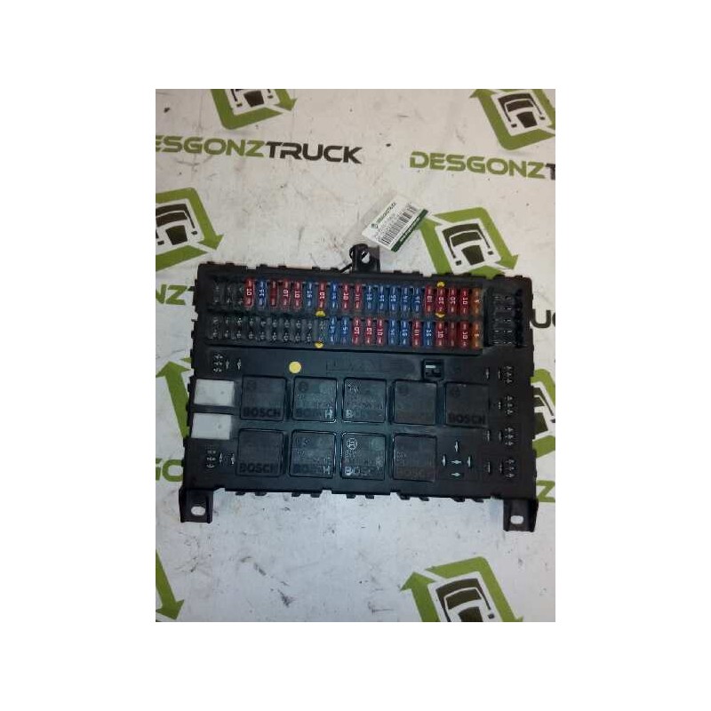 Recambio de caja reles / fusibles para daf trucks 95 xf fa 95 xf 430 (428cv) referencia OEM IAM 1333370 51802610904 