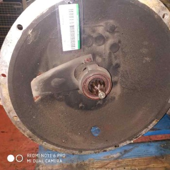 Recambio de caja cambios para nissan trucks l35.09 ... referencia OEM IAM M525A  